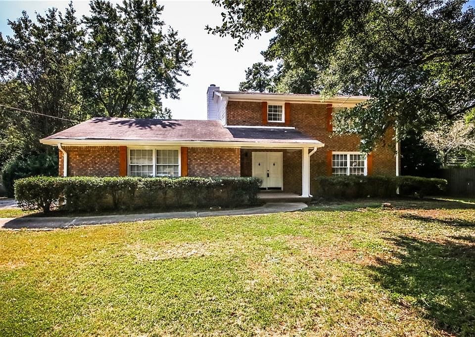 1st image of 6335 Edenfield Dr