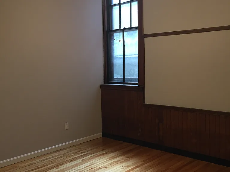 36 Abbott Street — Photo 29