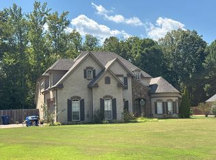 5692 Burlington Ln, Olive Branch, MS 38654