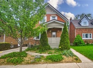 156 Glasgow St, Kitchener, ON N2G 2G9