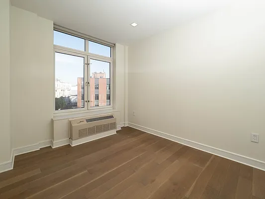 Rented by Compass | media 9