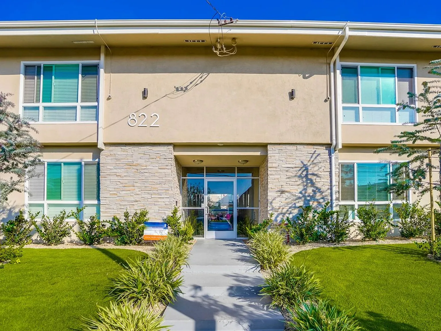 822 N. Inglewood Ave — Photo 1