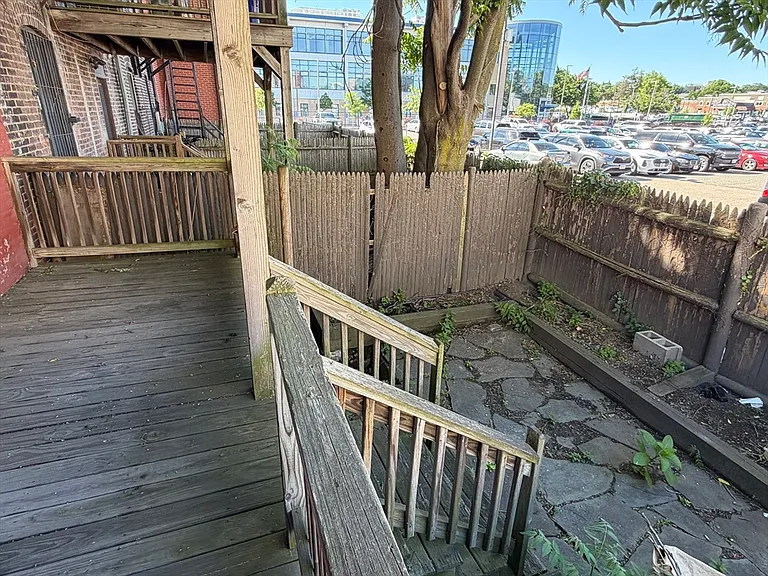 41 Thorndike St #1 — Photo 1