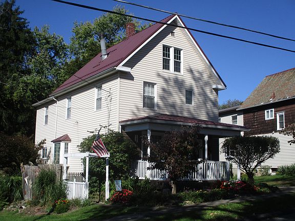2nd image of 125 Beyer Ave