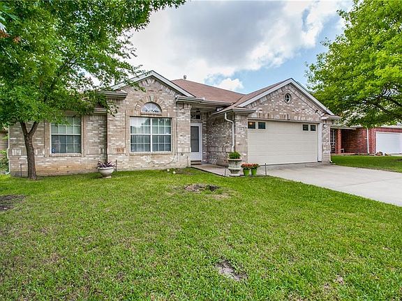 2nd image of 208 Westbrook Dr