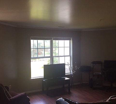 3rd image of 114 Sundown Ct Unit 2D