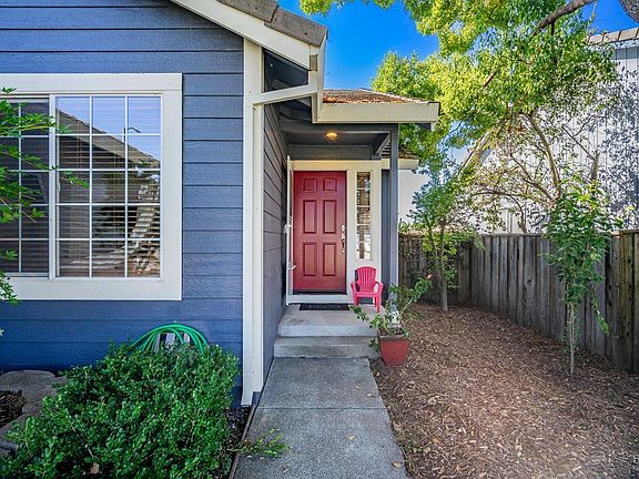 3rd image of 506 Quince Street