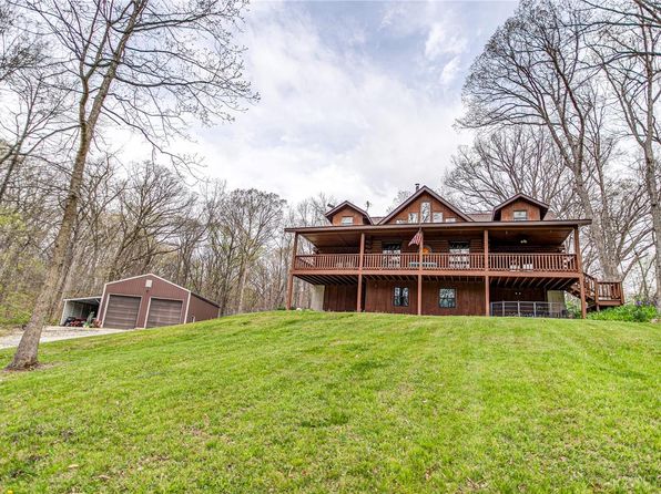 234 SE 350th St, Carrollton, IL 62016