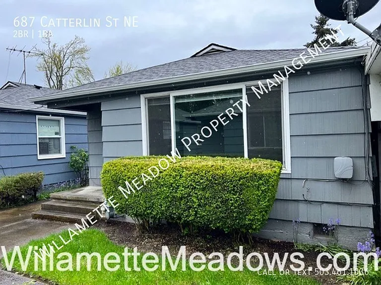 687 Catterlin Ave NE — Photo 4