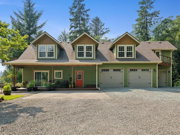 801 1st St, Garibaldi, OR 97118