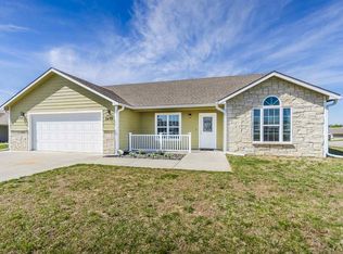 5406 Halverson Ct, Manhattan, KS 66503
