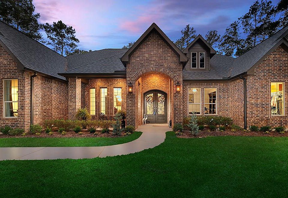 1st image of 10227 S Autumn Leaf Cir
