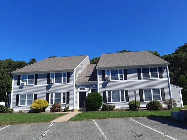 2 Englewood Drive Apt E8, Harwich, MA 02645