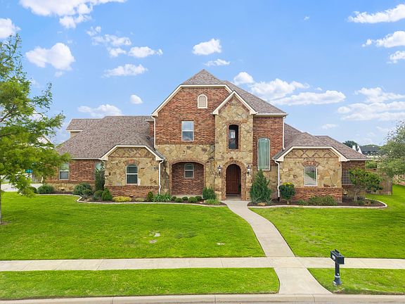 2nd image of 1131 Fountain Creek Blvd