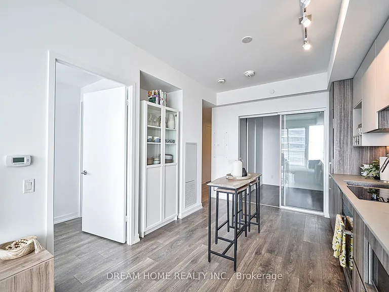 898 Portage Pkwy #1908 — Photo 7