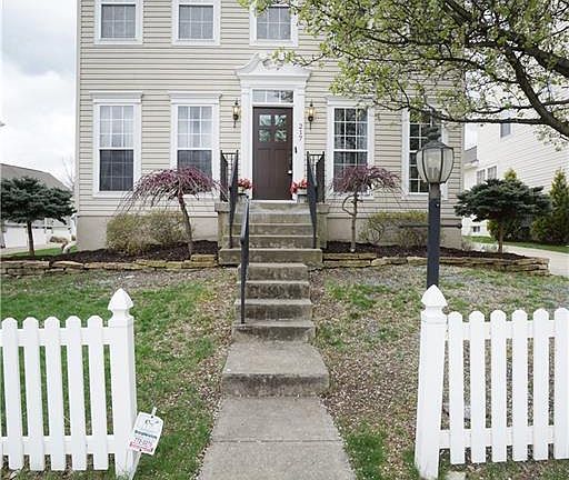 2nd image of 217 Village Park Dr