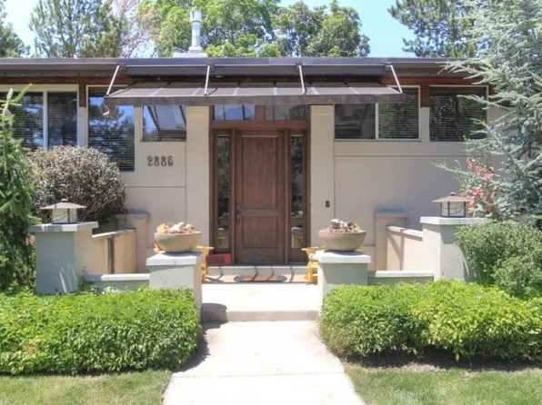 2885 E Live Oak Cir, Holladay, UT 84117