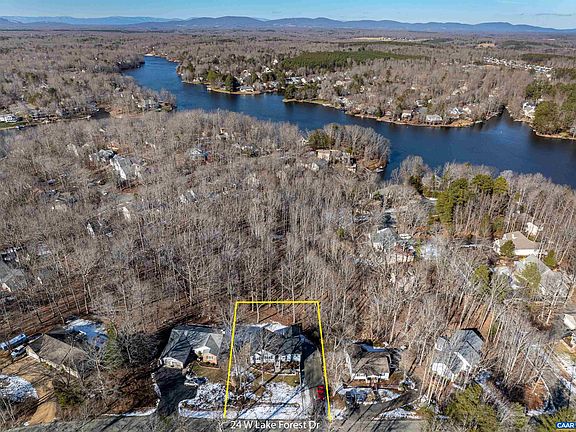 2nd image of 24 W Lake Forest Dr