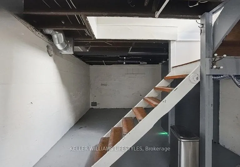 88 Tecumseh Ave E — Photo 23