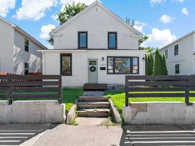 2202 Penn Ave N, Minneapolis, MN, 55411
