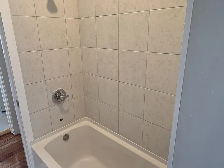 26 Whittlesey Ave #2 — Photo 6