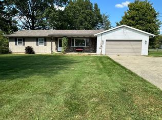 9126 Emerson Rd, Apple Creek, OH 44606