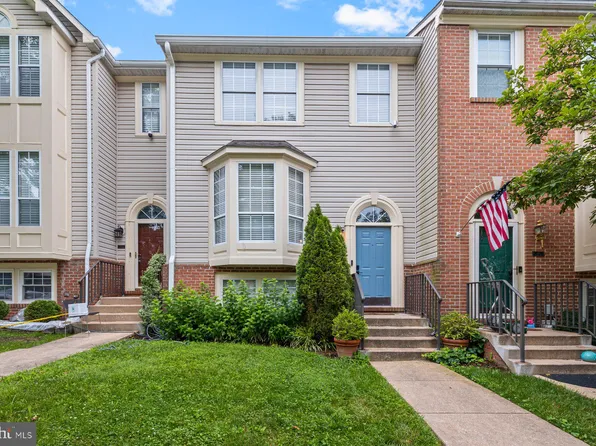 7677 Blueberry Hill Ln, Ellicott City, MD 21043