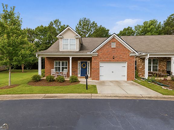 2nd image of 9132 Leverett Cir