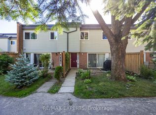 242 Milestone Cres, Aurora, ON L4G3M2