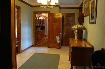 3rd image of 5439 S East View Park APT 1