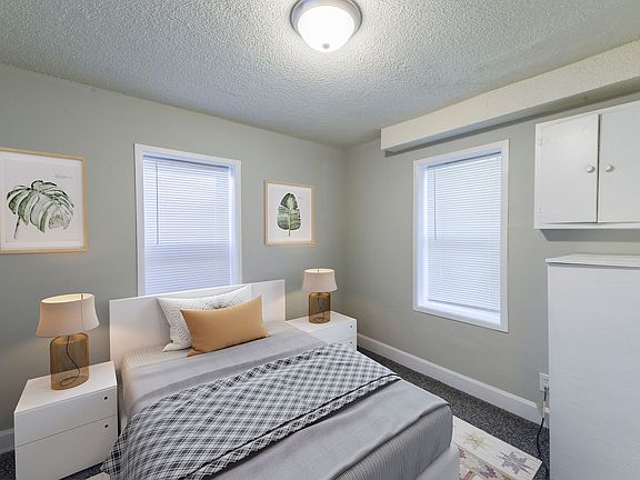 3rd image of 2727 Hennepin Ave #2725