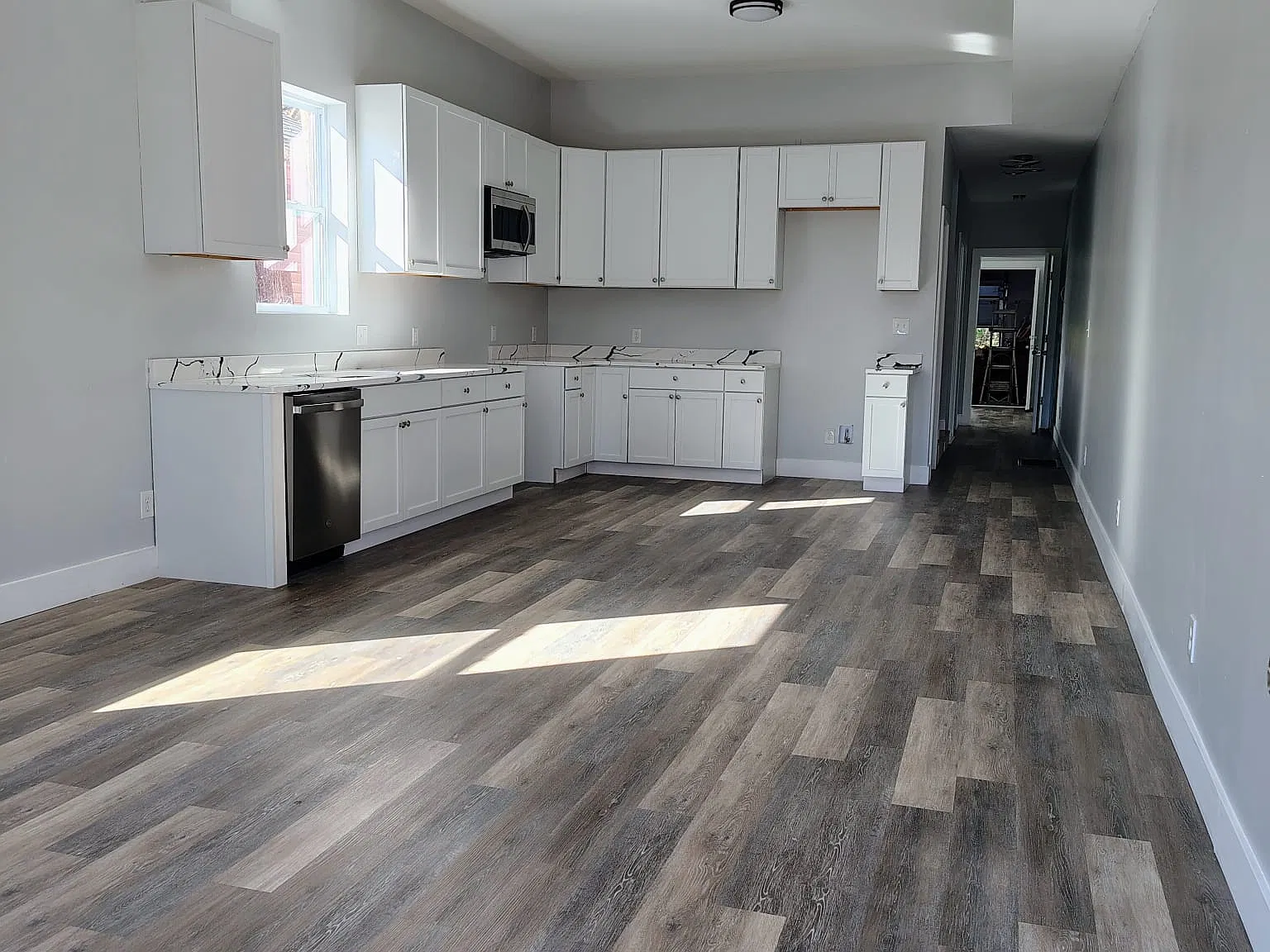 3018 Station St — Photo 3