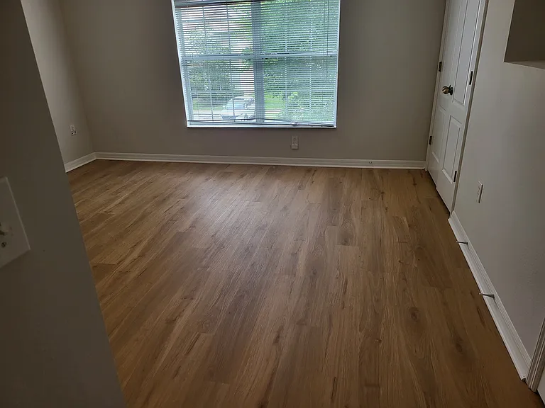 30328 Elderwood Dr — Photo 5