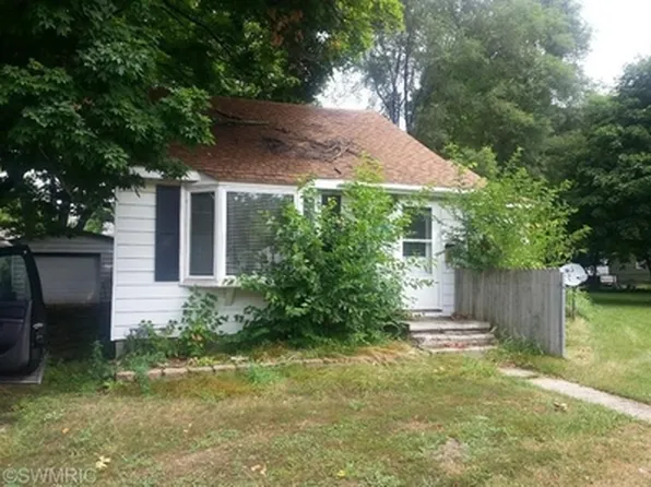 220 E Michigan Ave, Three Rivers, MI 49093