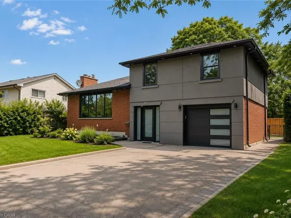 431 Walkers Line, Burlington, ON L7N 2C9