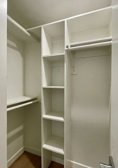 5230 1/2 Satsuma Ave — Photo 21