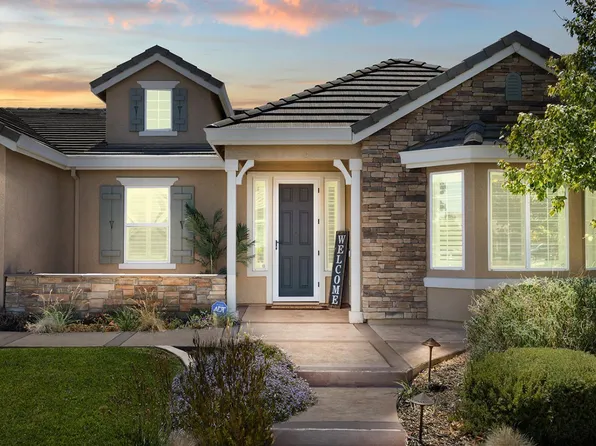 2031 Newcastle Dr, Vacaville, CA 95687