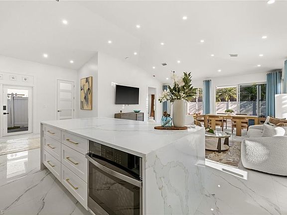 5th image of 1046 Silverstrand DR