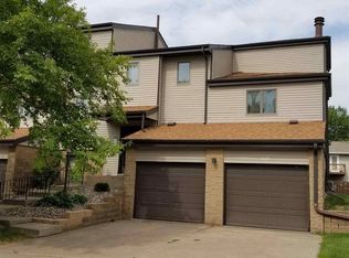 3129 4th St, Moline, IL 61265