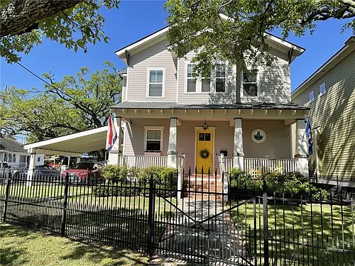 1901 Gentilly Blvd Photo 1