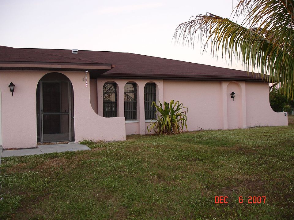 1st image of 1437 SE 19th Ln