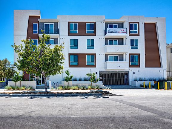 4th image of 3524 Chesapeake Ave #308