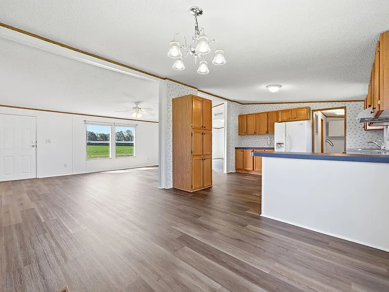 1385 Live Oak Rd — Photo 10