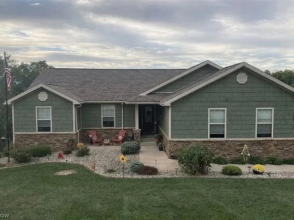 805 Wynncrest Dr, Marietta, OH 45750