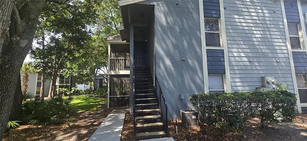 2 bed, 2.0 bath, 910 sqft, $1,400 — Photo 1