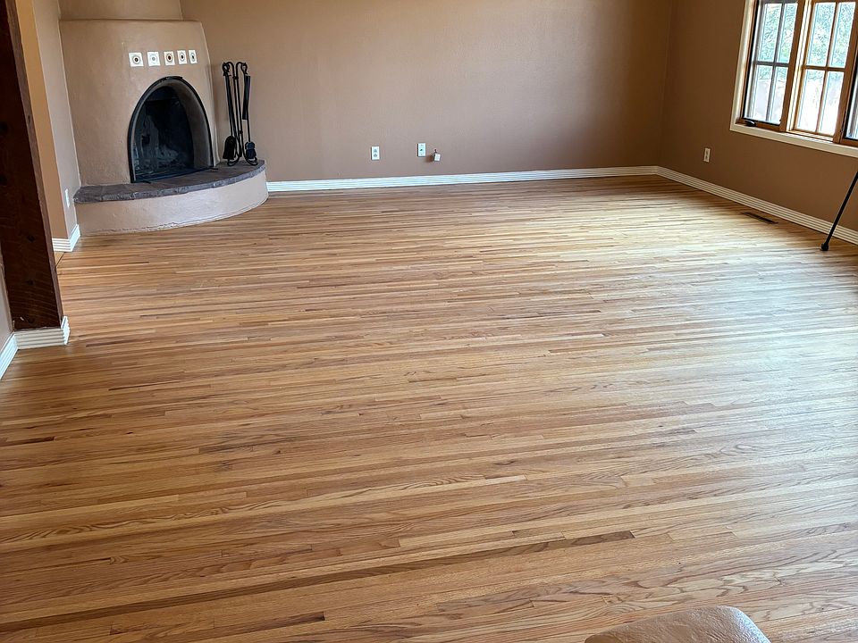 1st image of 1210 Placita Loma