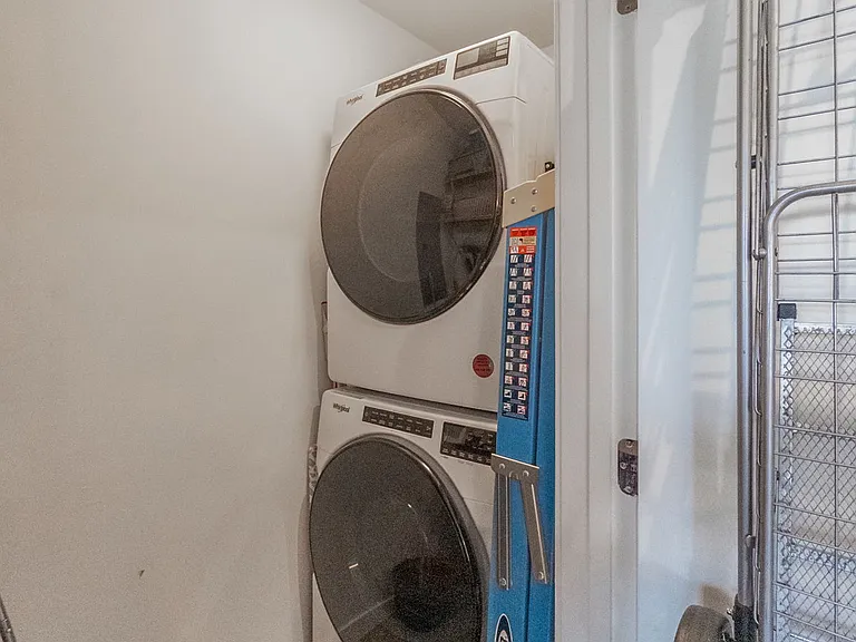 999 SW 1st Ave #3204 — Photo 7
