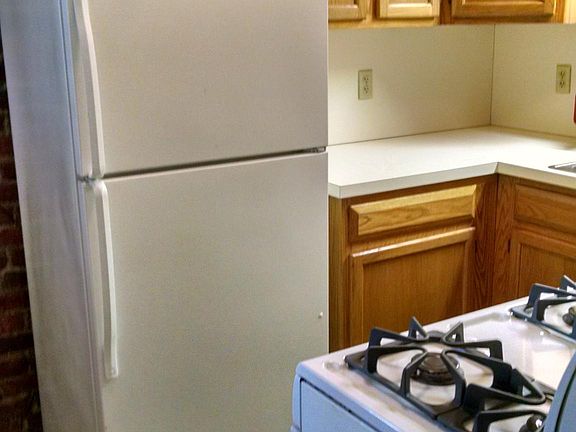 2nd image of 402 N Cleveland St APT 3