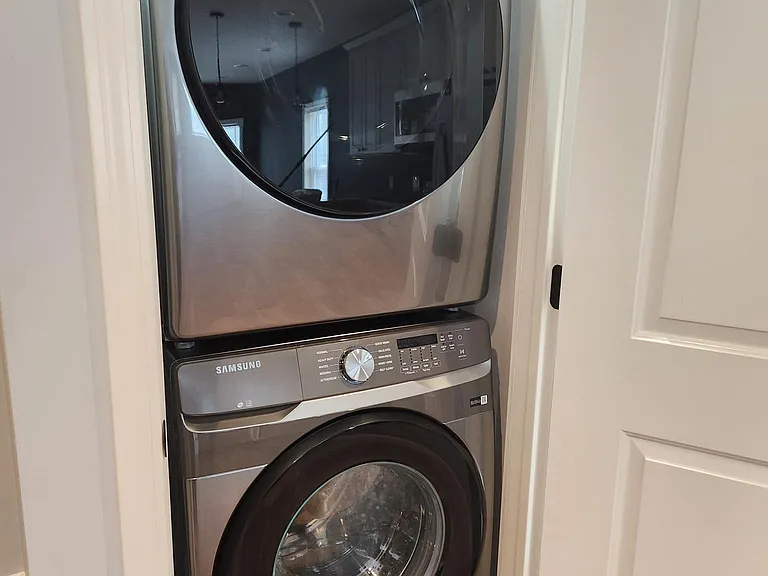 1 Cliff St #1 — Photo 12