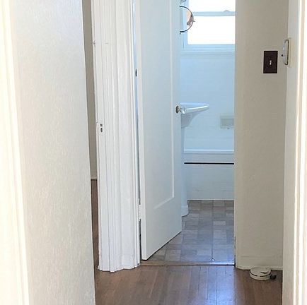 5th image of 6306 Canobie Ave